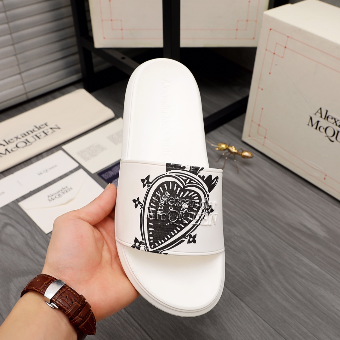 Alexander Mqueen Logo Slipper - EUR FASHION