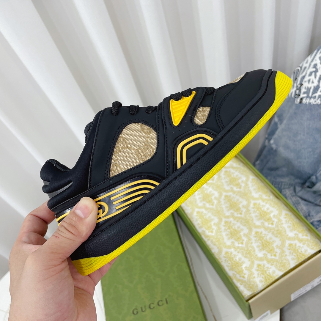 Gucci  Basket Sneaker With Lnterlocking G  - EUR FASHION