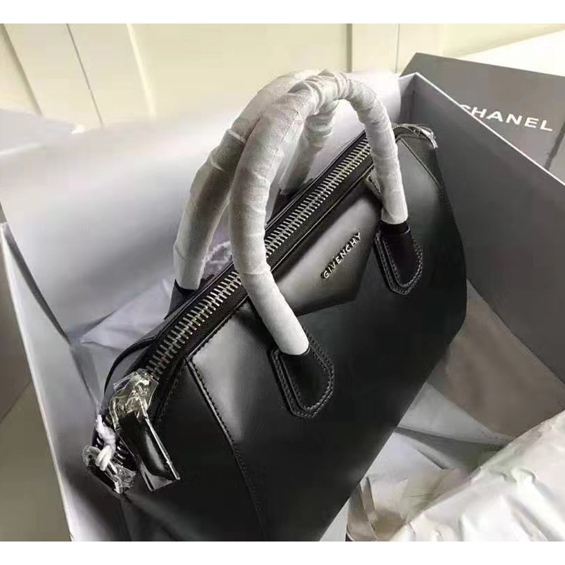Givenchy Black Handbag(28-34-25CM) - EUR FASHION