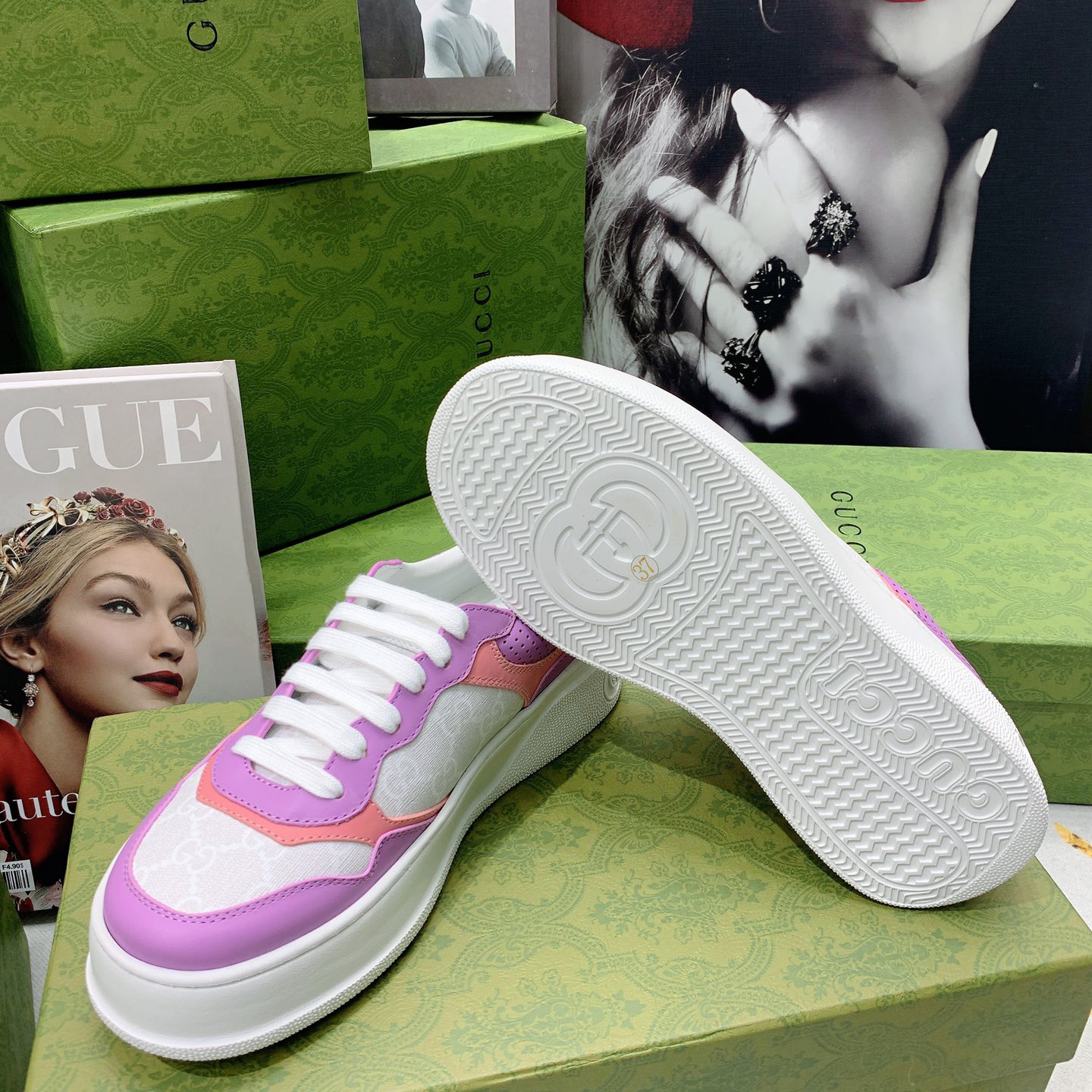 Gucci GG Chunky B SeriesMen's &Women's Sneakers - EUR FASHION