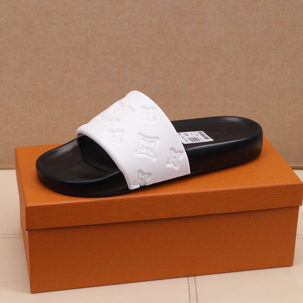 Louis Vuitton Monogram Slippers - EUR FASHION