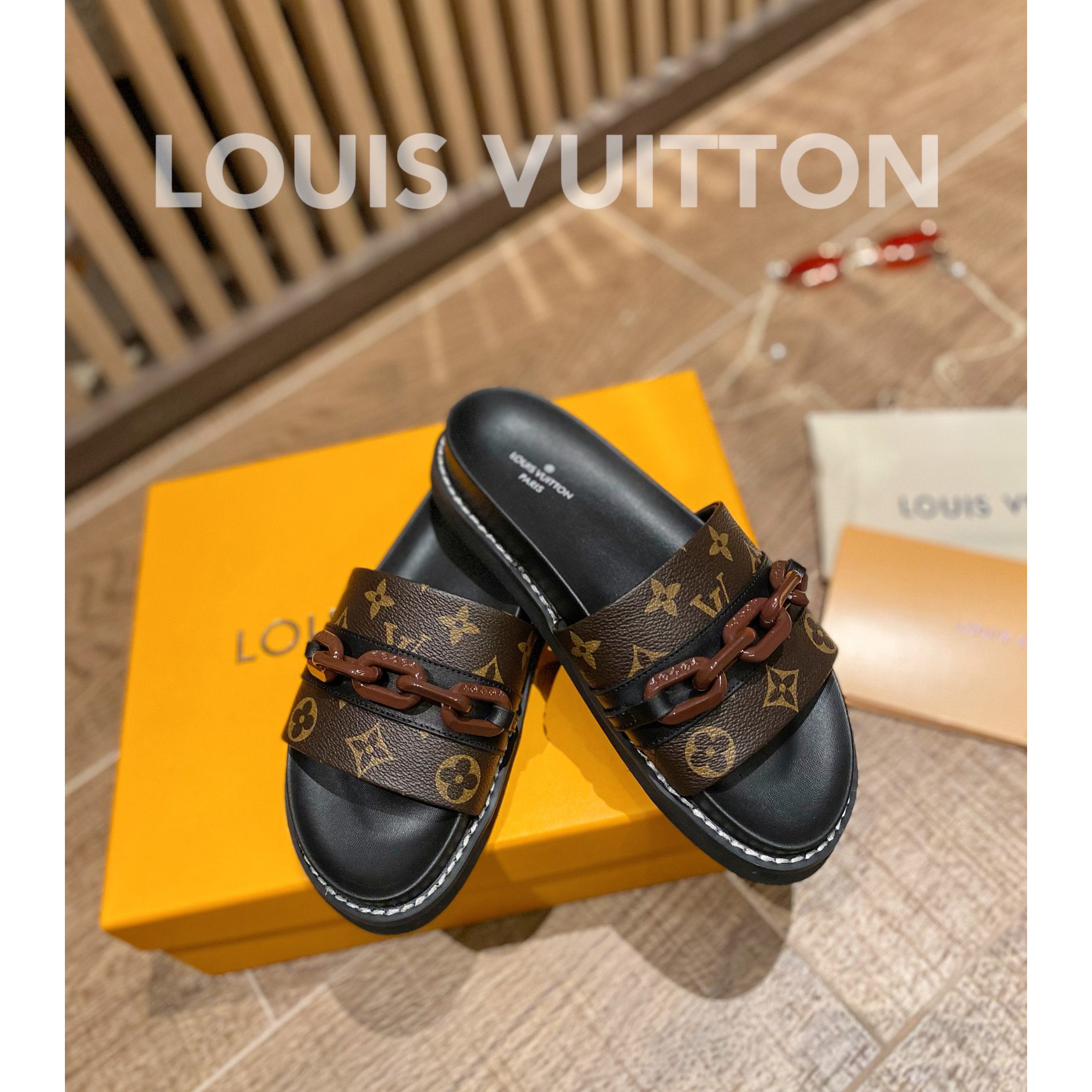 Louis Vuitton Monogram Slipper - EUR FASHION