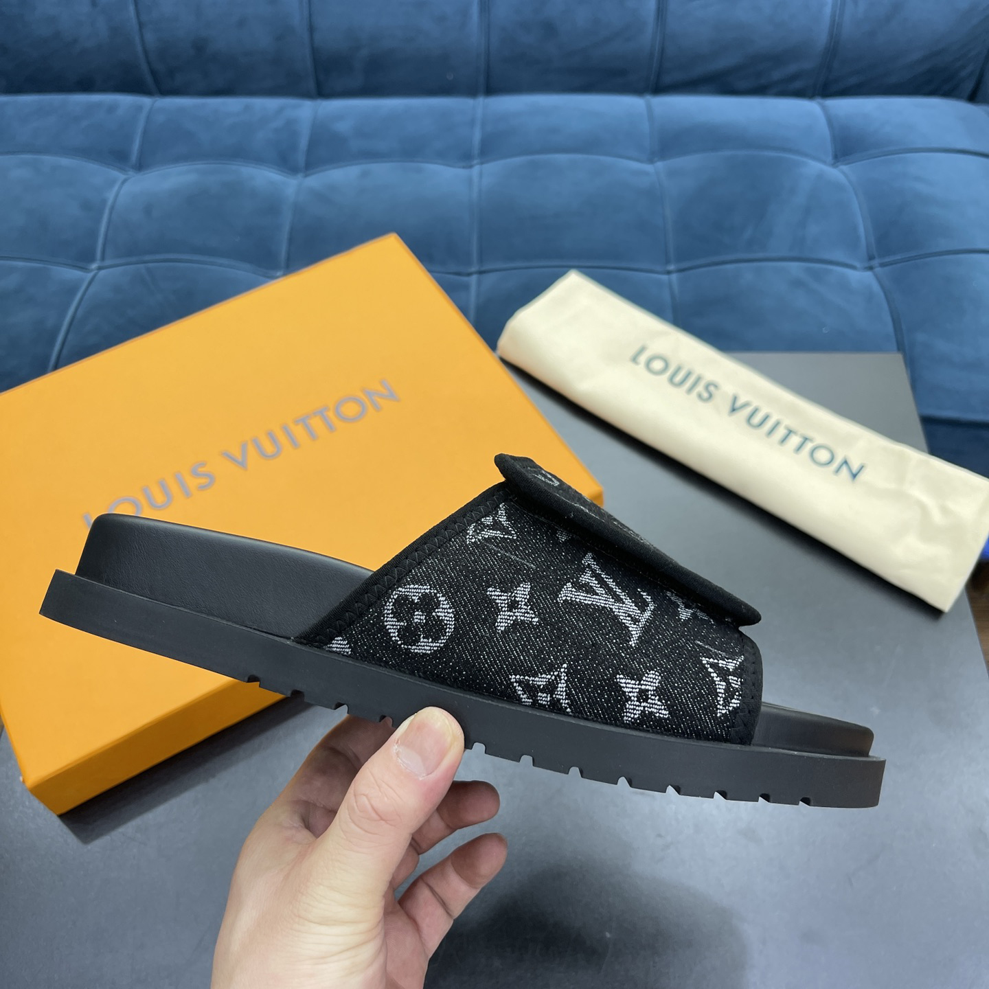 Louis Vuitton x NBA Monogram Slipper - EUR FASHION