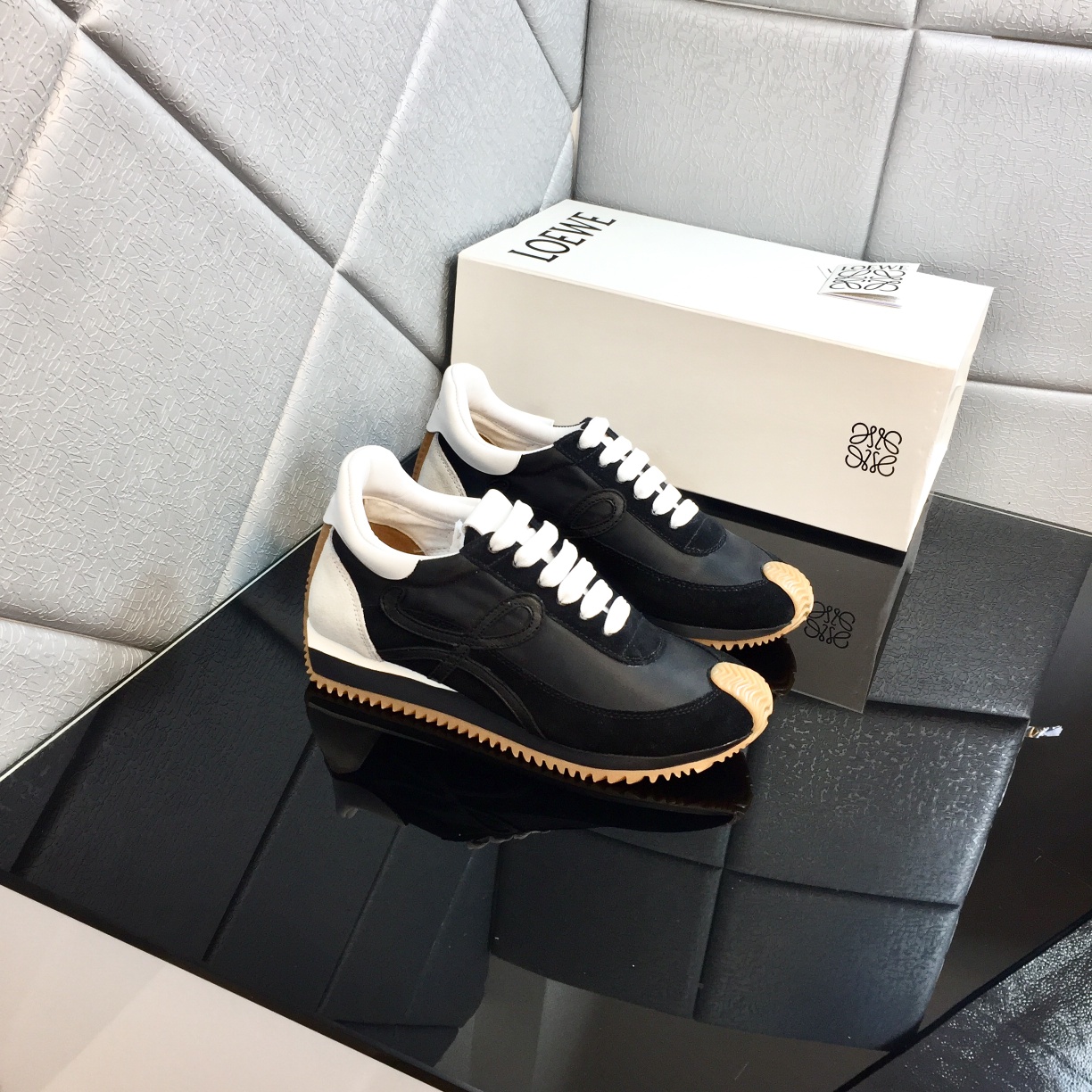 Loewe Flow Runner In Calfskin - EUR FASHION