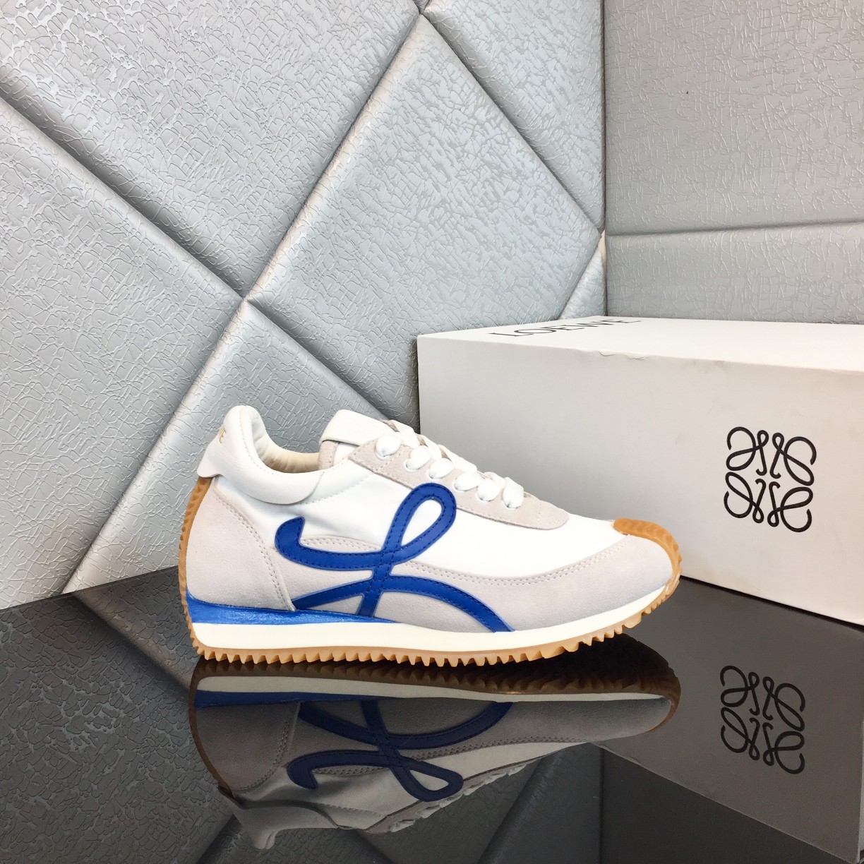 Loewe Flow Runner In Calfskin - EUR FASHION