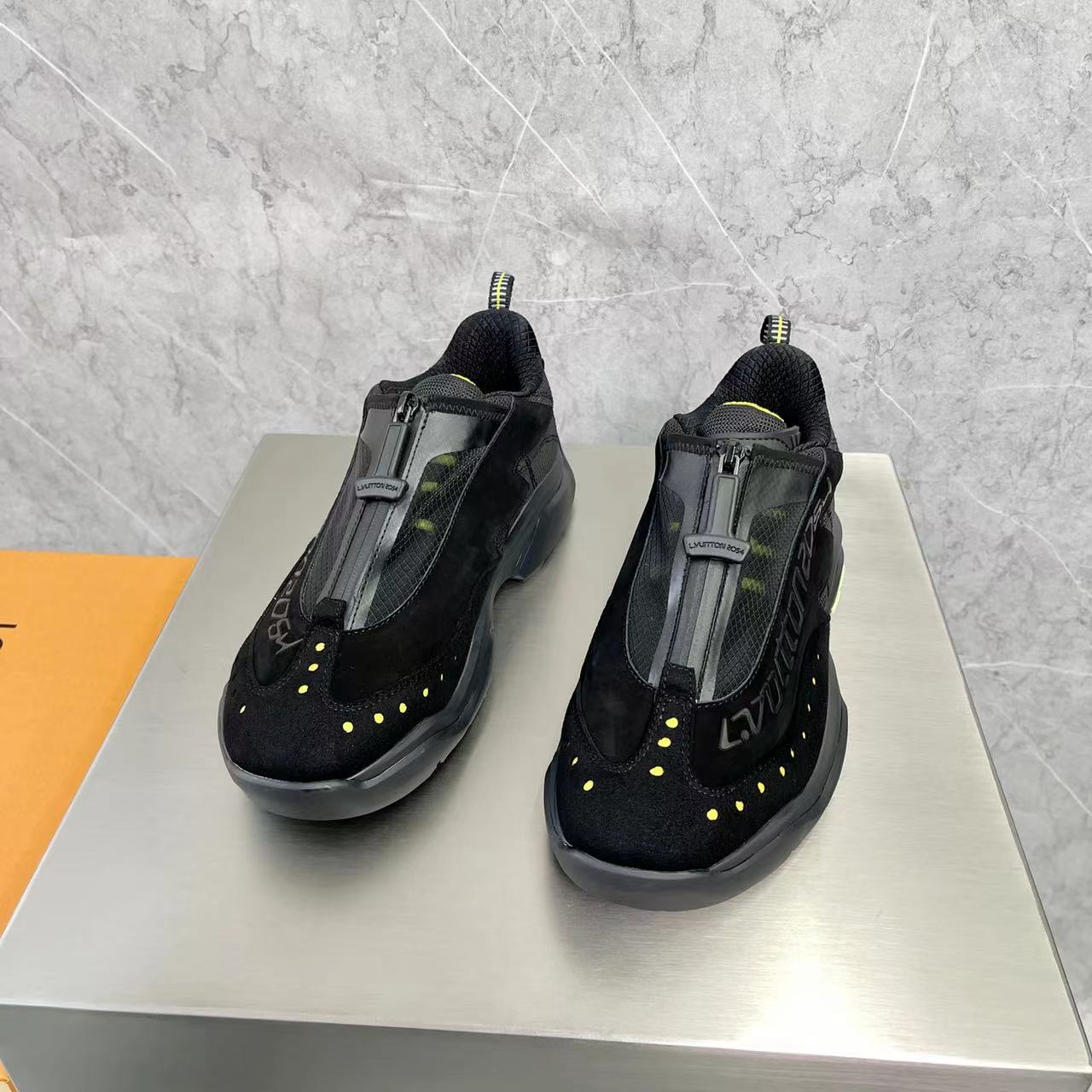 Louis Vuitton Men's Millenium Sneaker(upon uk size) - EUR FASHION