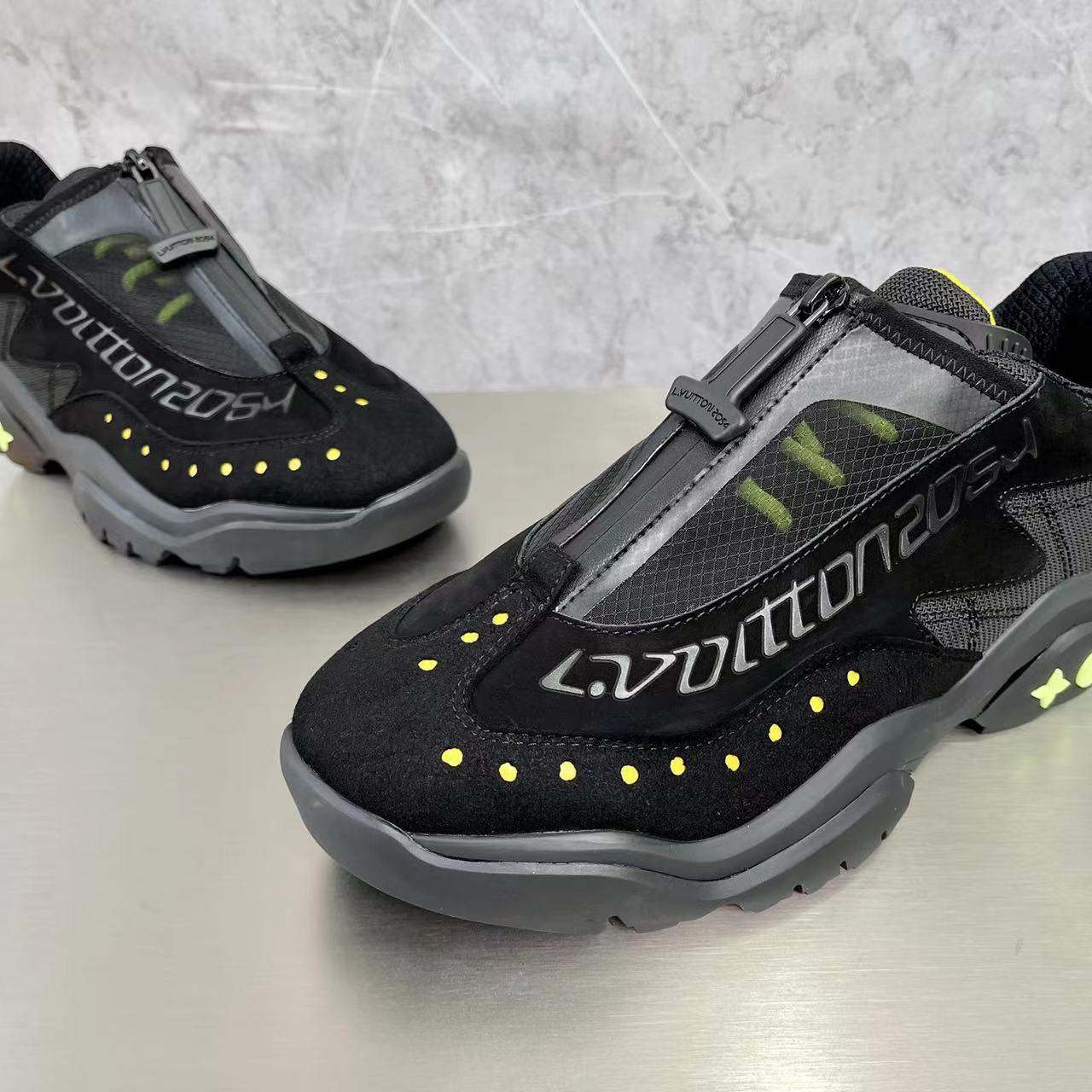 Louis Vuitton Men's Millenium Sneaker(upon uk size) - EUR FASHION