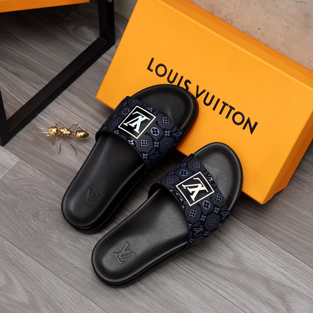 Louis Vuitton Monogram Slippers - EUR FASHION