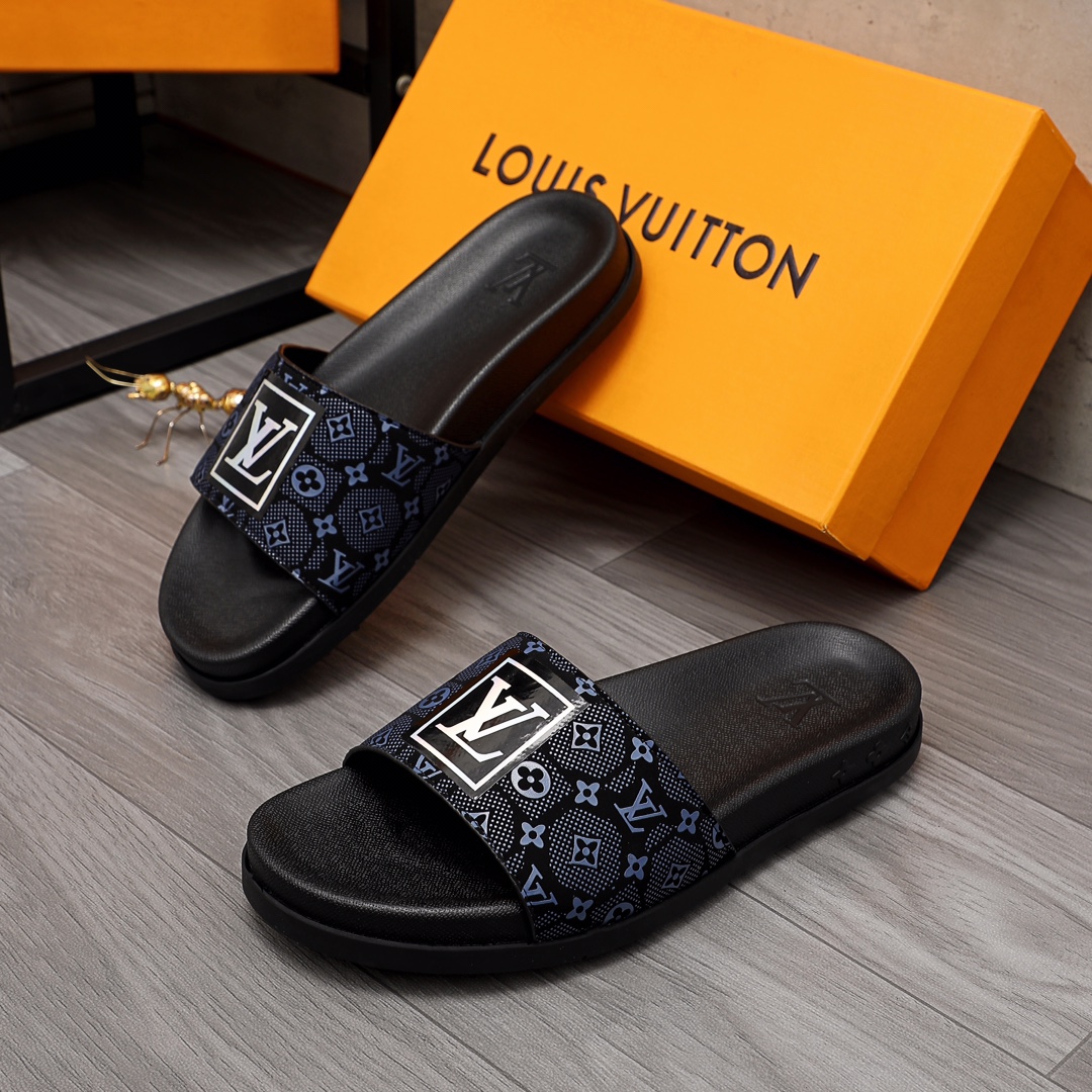 Louis Vuitton Monogram Slippers - EUR FASHION