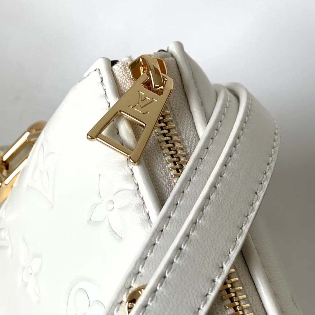 Louis Vuitton Coussin BB Handbag(21-16-7cm)  M20770 - EUR FASHION