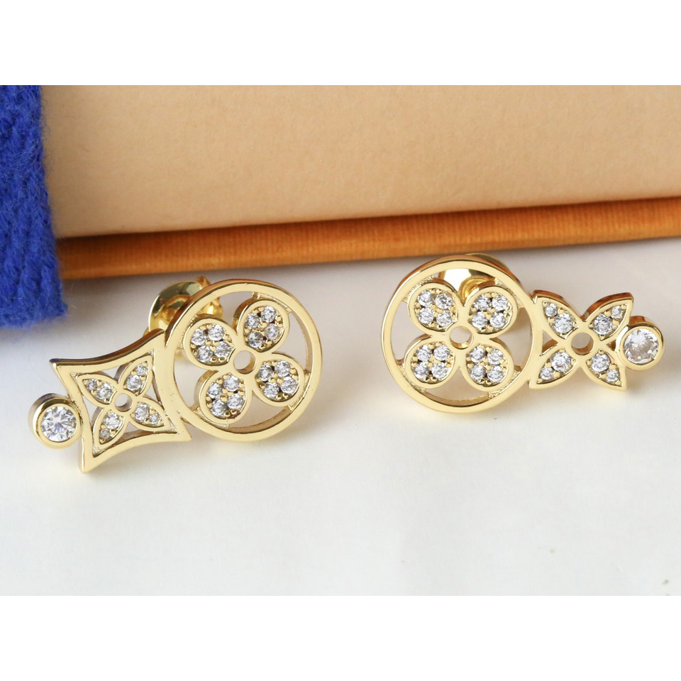 Louis Vuitton Idylle Blossom Studs - EUR FASHION