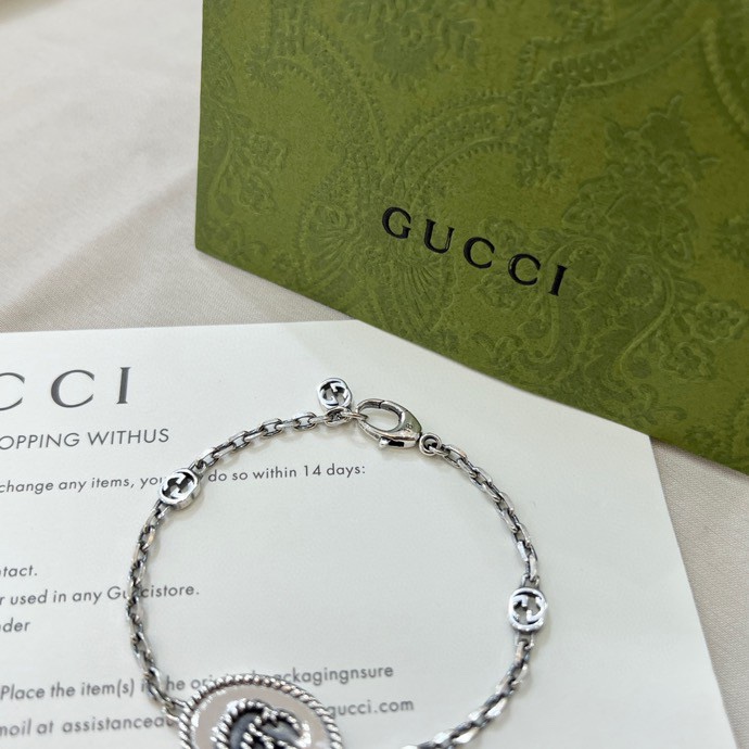 Gucci Double G Bracelet - EUR FASHION