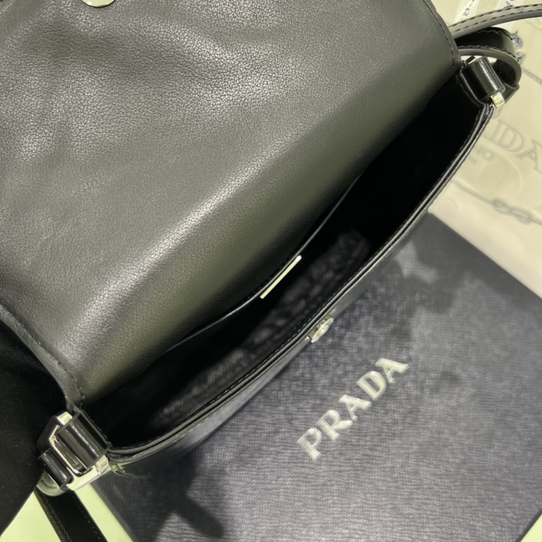 Prada Cleo Brushed Leather Shoulder Bag In Black(24-19-6cm)   1BD303 - EUR FASHION