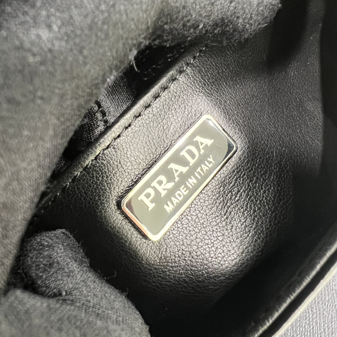 Prada Cleo Brushed Leather Shoulder Bag In Black(24-19-6cm)   1BD303 - EUR FASHION