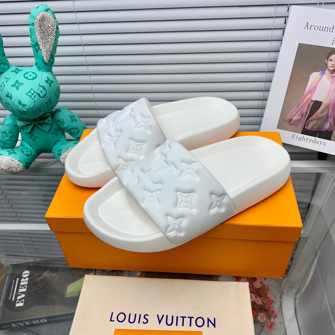 Louis Vuitton Waterfront Mule  1A9FK7 - EUR FASHION