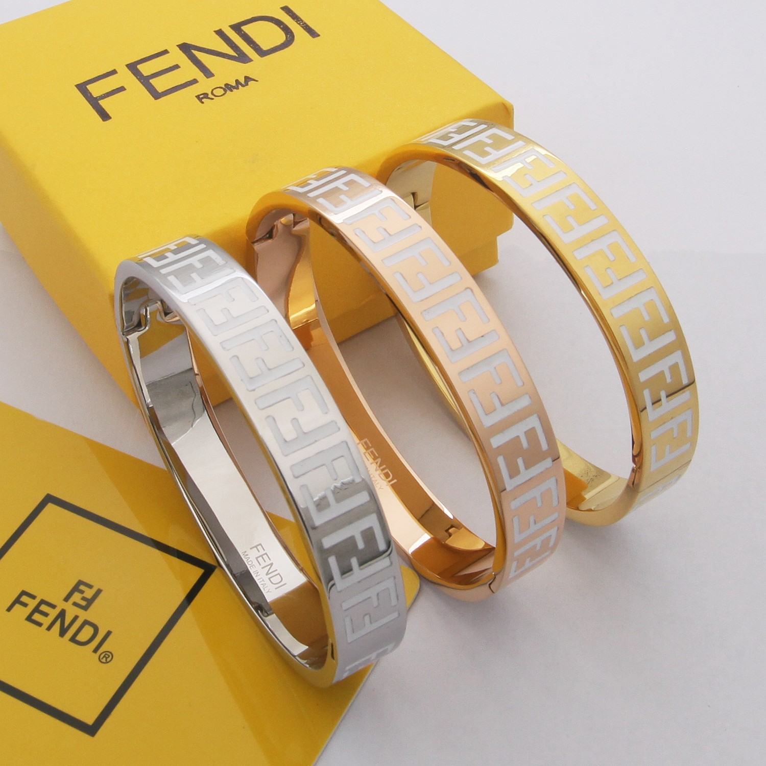 Fendi Forever Fendi Bracelet - EUR FASHION
