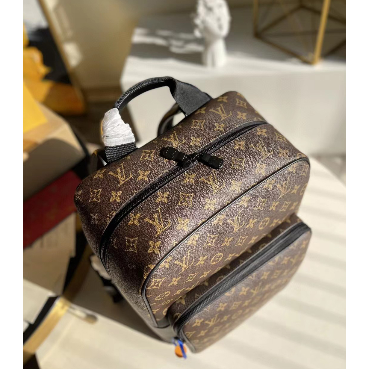 Louis Vuitton Dean Backpack(31-41.5-15cm)   M45335 - EUR FASHION