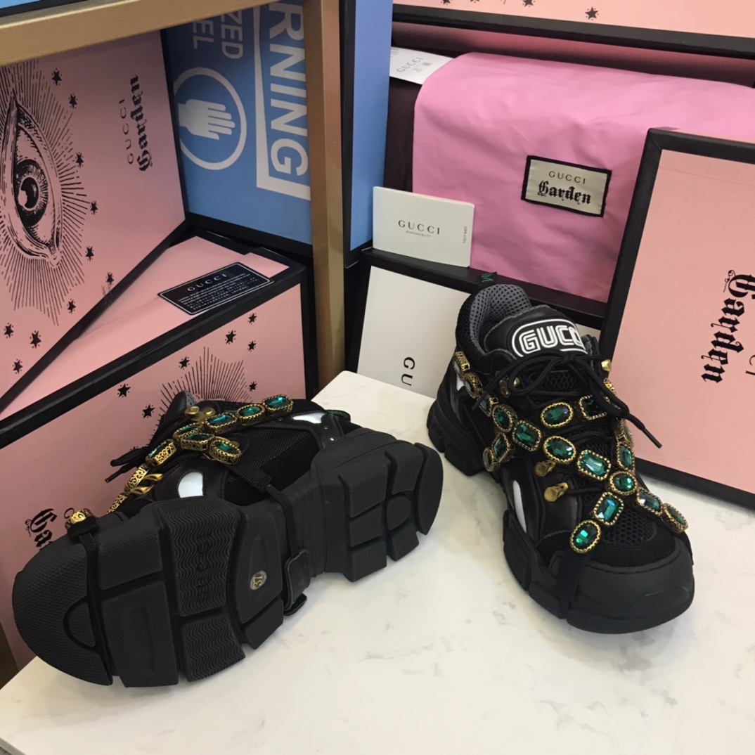 Gucci Logo Sneaker - EUR FASHION