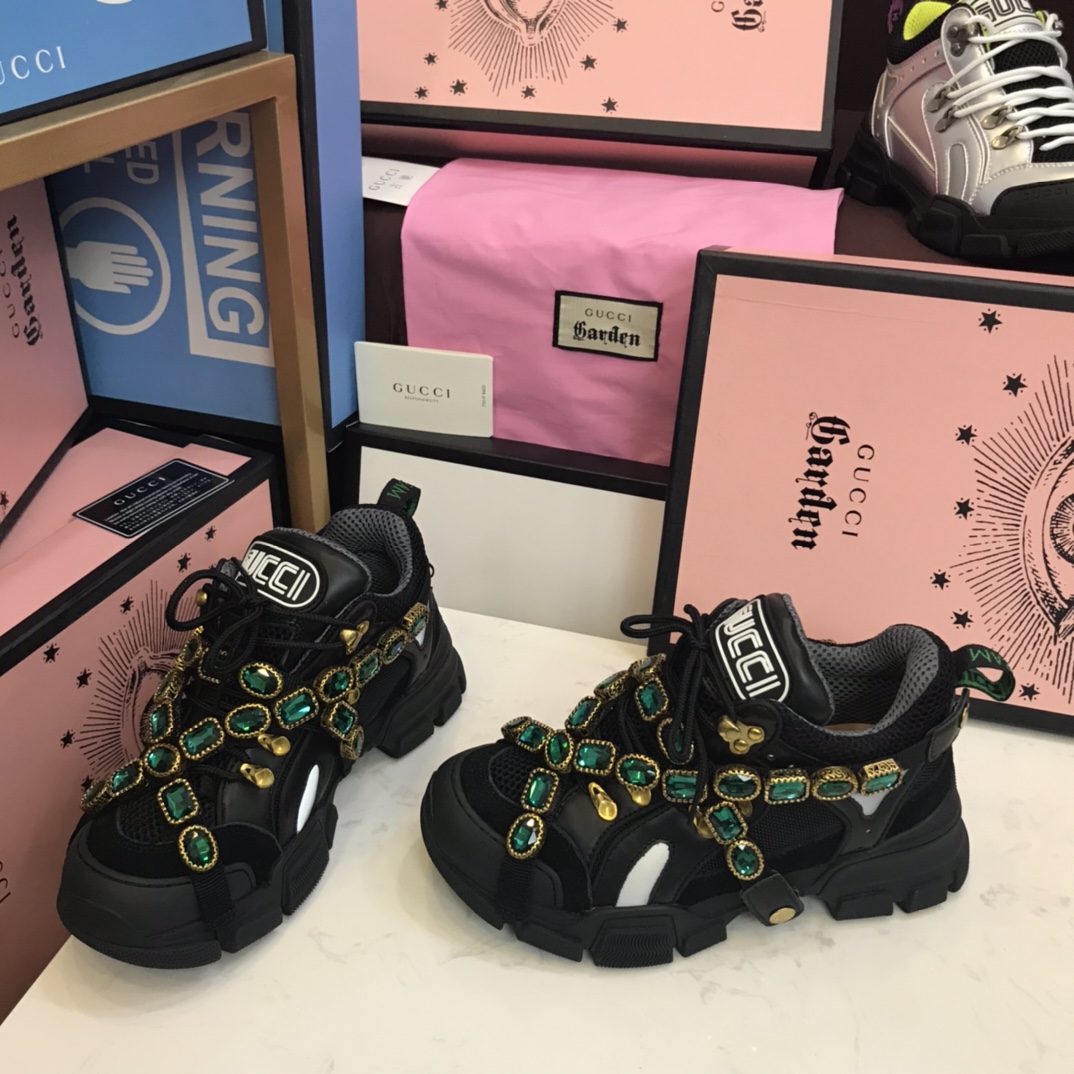 Gucci Logo Sneaker - EUR FASHION