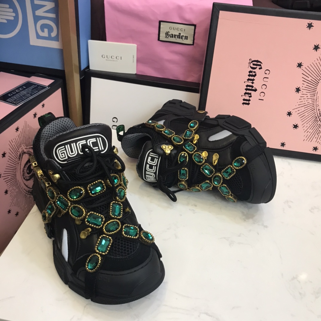 Gucci Logo Sneaker - EUR FASHION