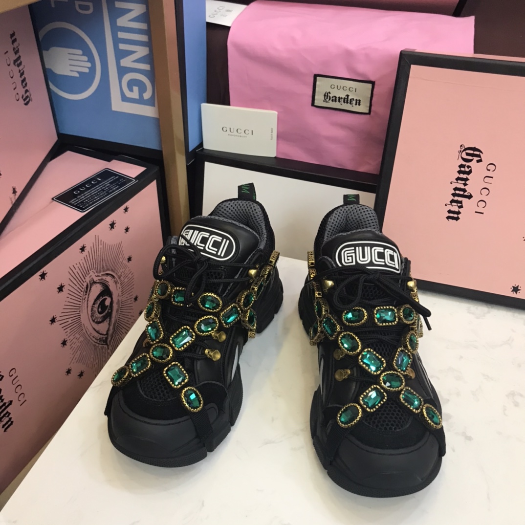 Gucci Logo Sneaker - EUR FASHION