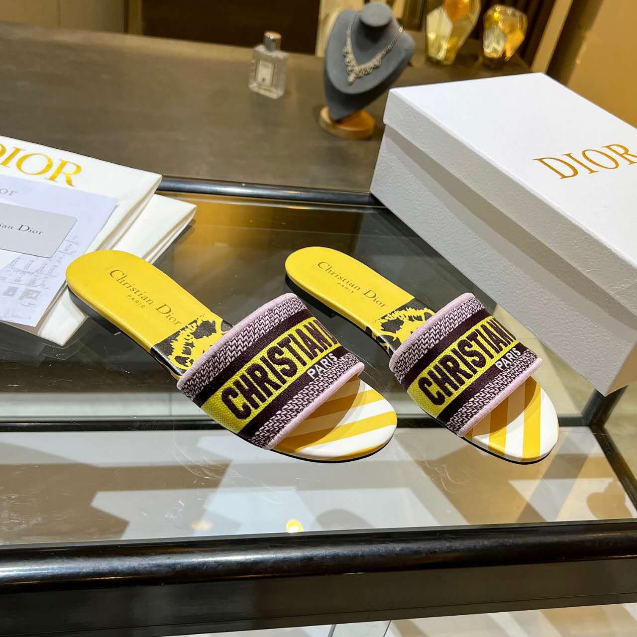 Dior Women Slides - EUR FASHION