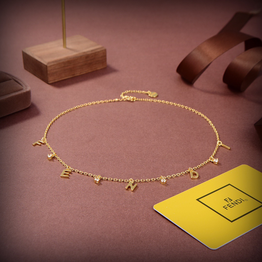 Fendi Signature Gold-Coloured Necklace - EUR FASHION
