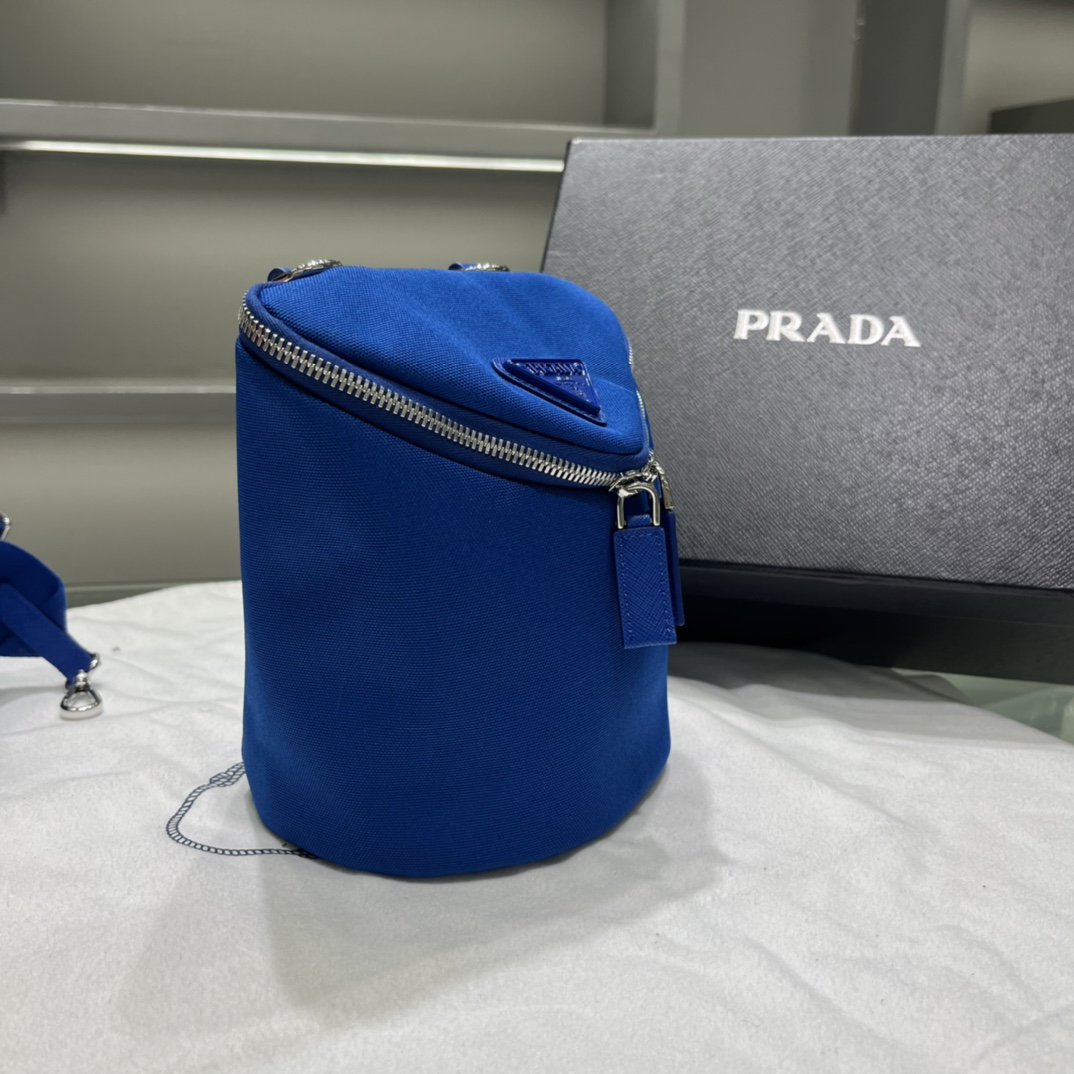 Prada Canvas Shoulder Bag(21-15-15cm)   2VH147 - EUR FASHION