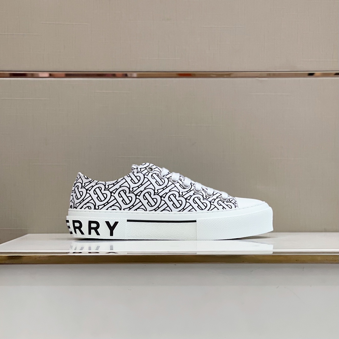 Burberry Monogram Print Cotton Sneakers - EUR FASHION