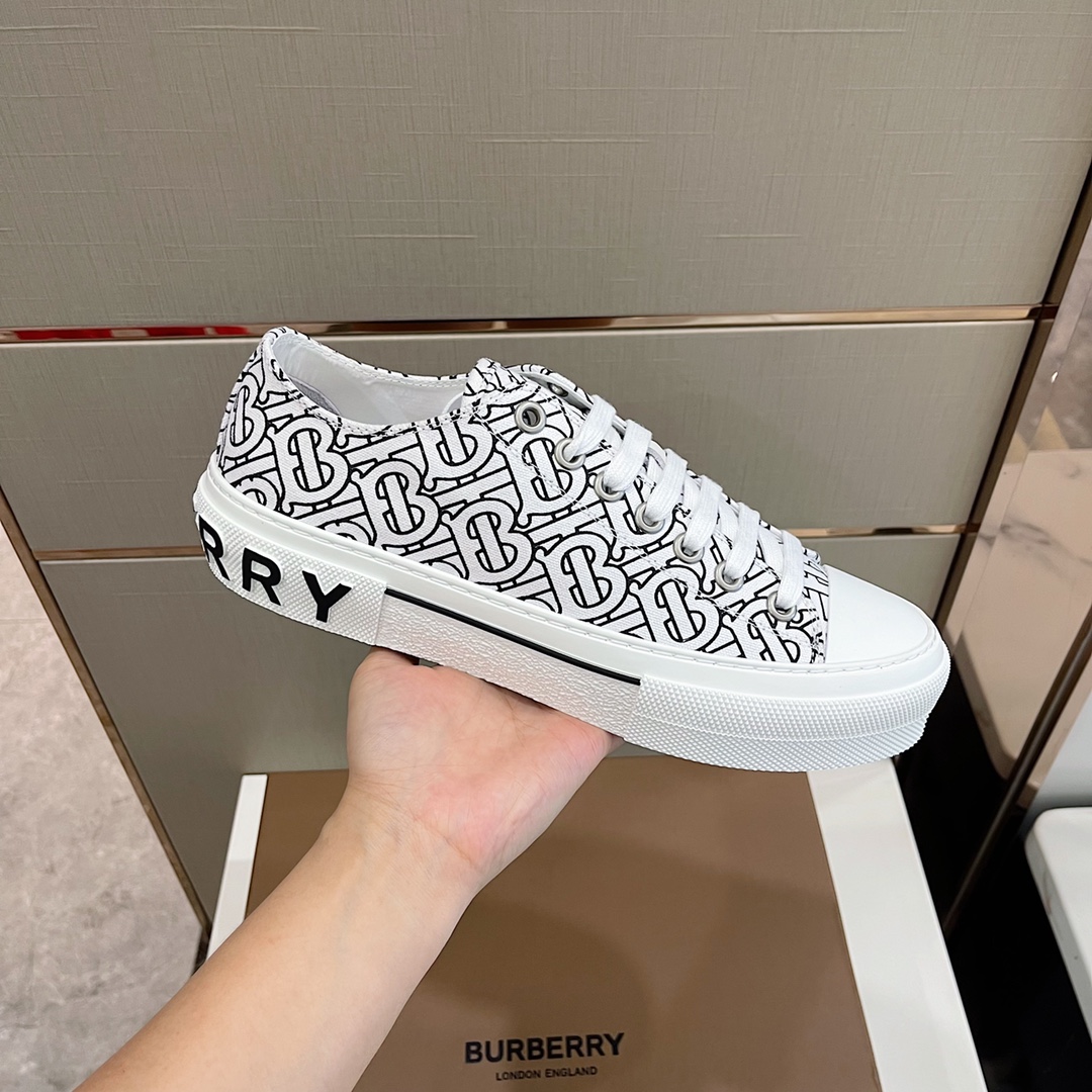 Burberry Monogram Print Cotton Sneakers - EUR FASHION