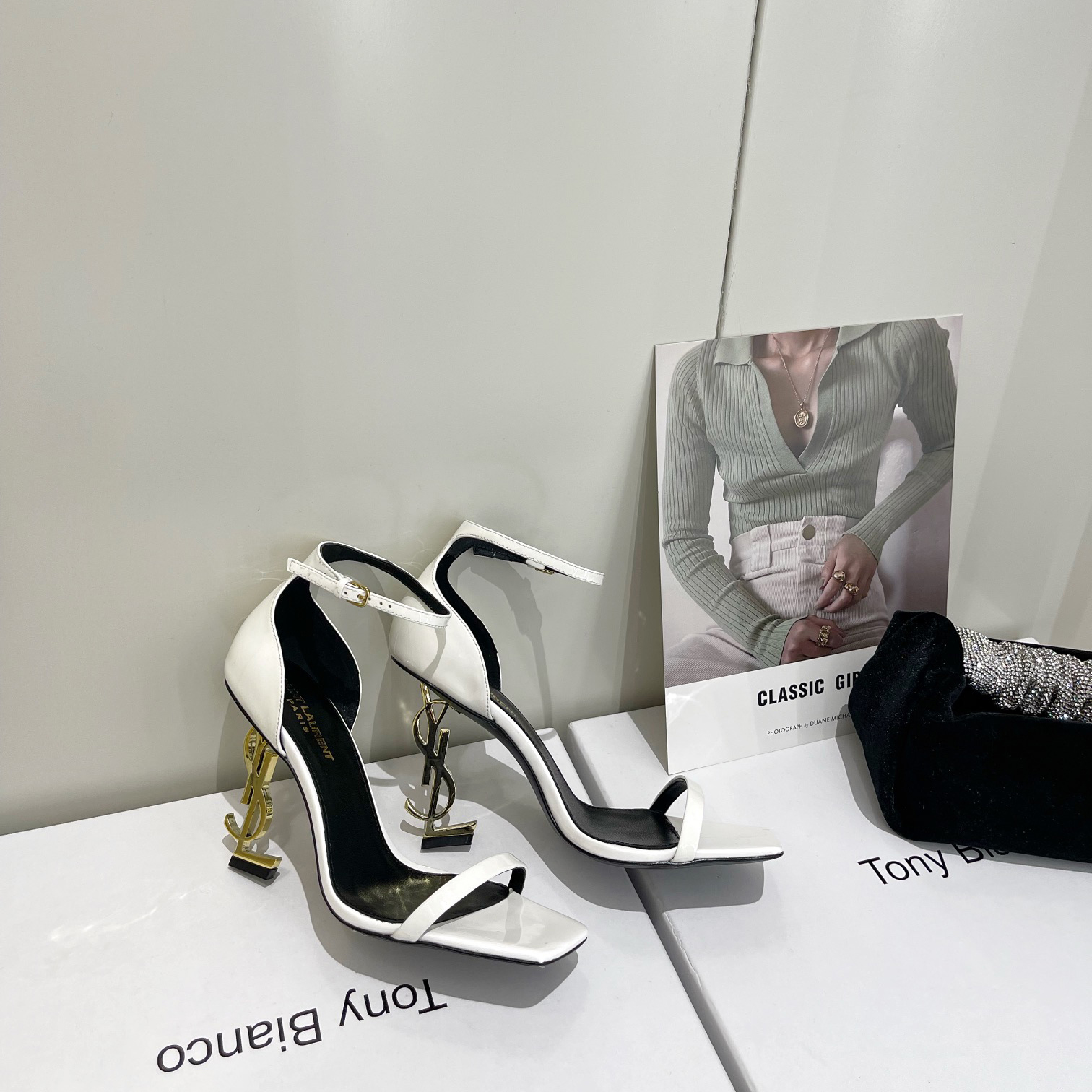 Saint Laurent Opyum Sandals In Patent Leather With Gold-Tone Heel— Heel Higth 90mm - EUR FASHION