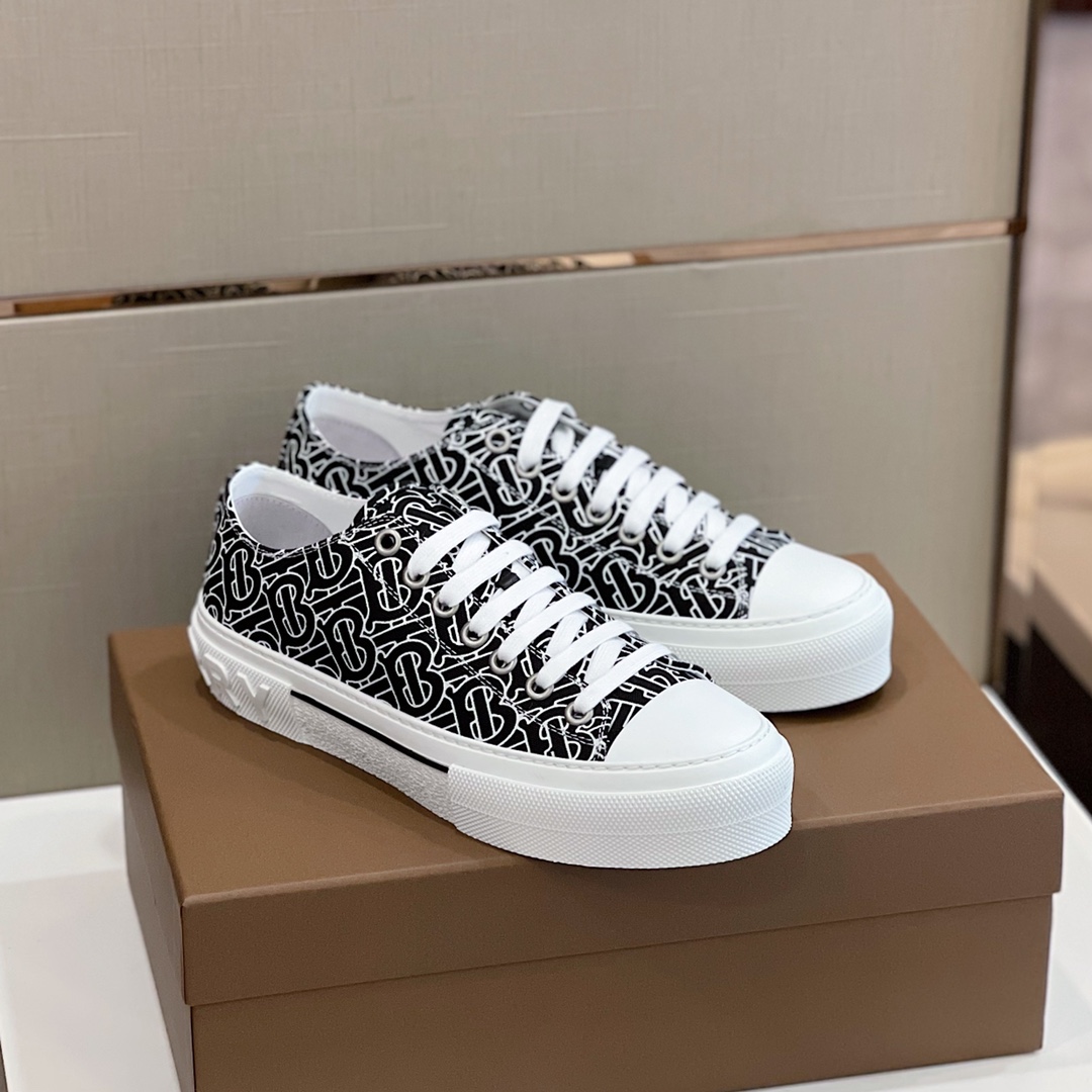Burberry Monogram Print Cotton Sneakers - EUR FASHION