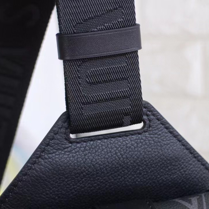 Louis Vuitton Saumur Slingbag(13-18-3.5CM)  M45912 - EUR FASHION
