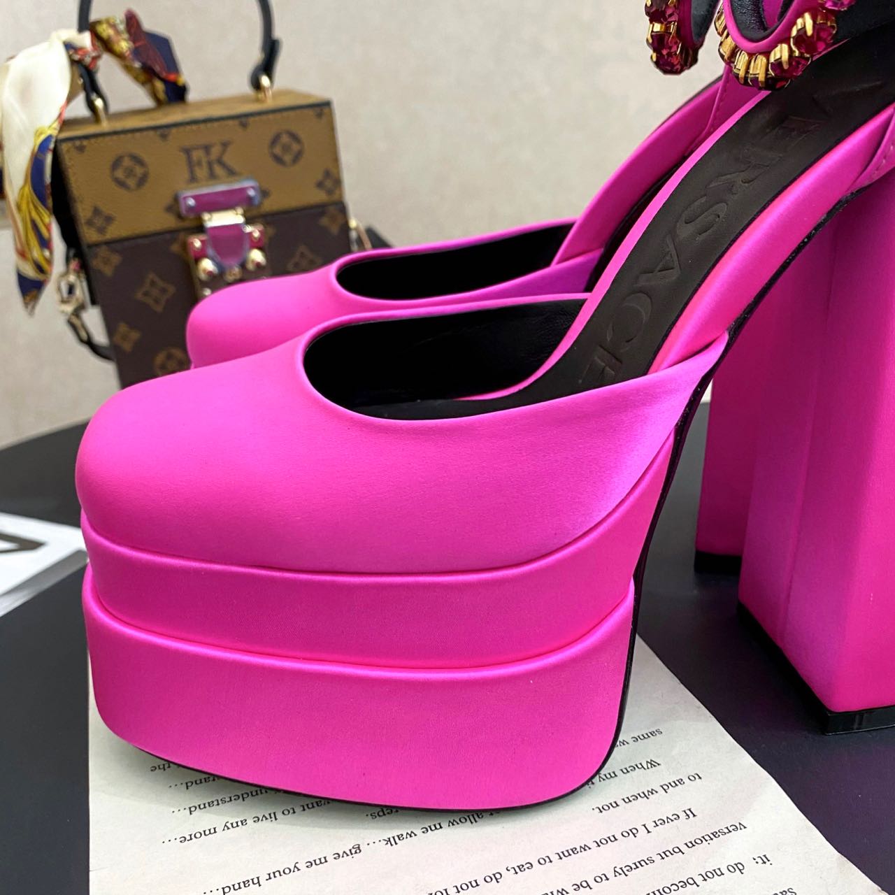 Versace Medusa Aevitsa Platform Pumps(15.5cm) - EUR FASHION