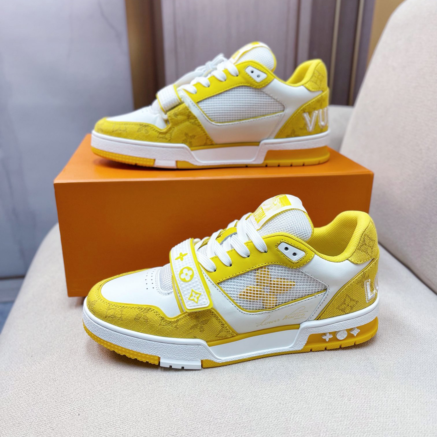 Louis Vuitton Trainer Sneaker - EUR FASHION