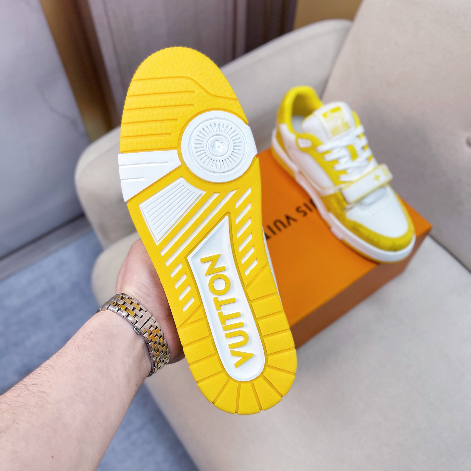 Louis Vuitton Trainer Sneaker - EUR FASHION