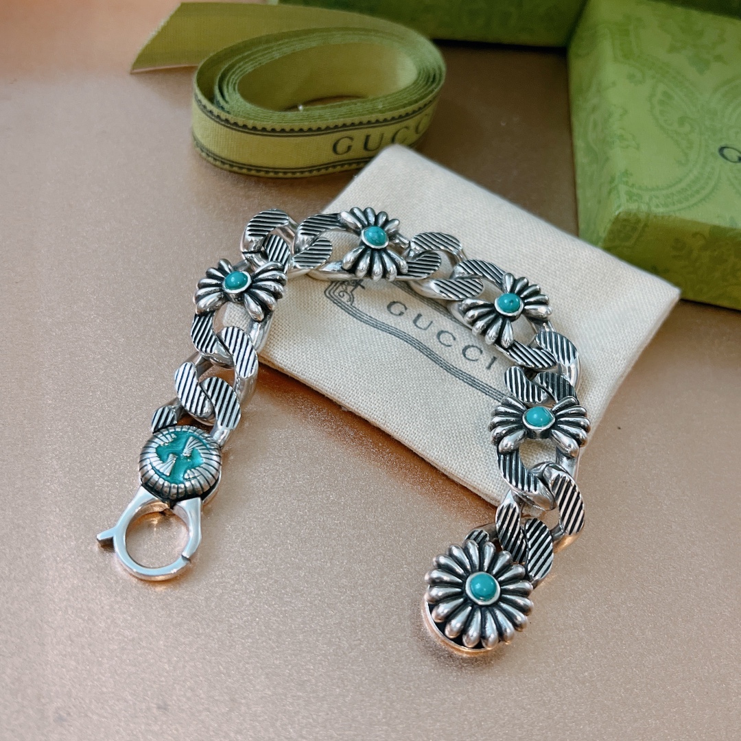 Gucci Interlocking G Flower Bracelet - EUR FASHION