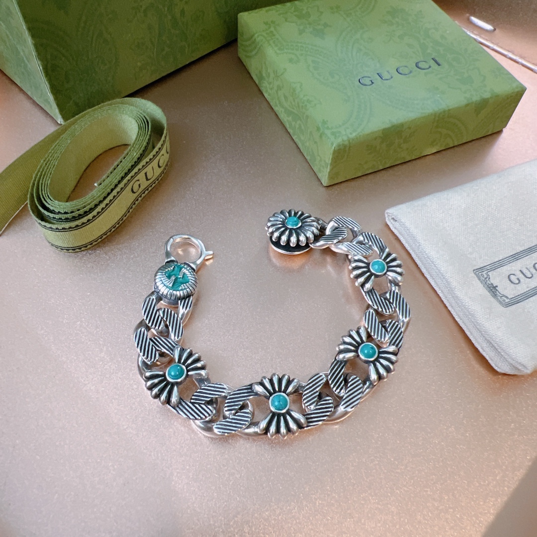 Gucci Interlocking G Flower Bracelet - EUR FASHION
