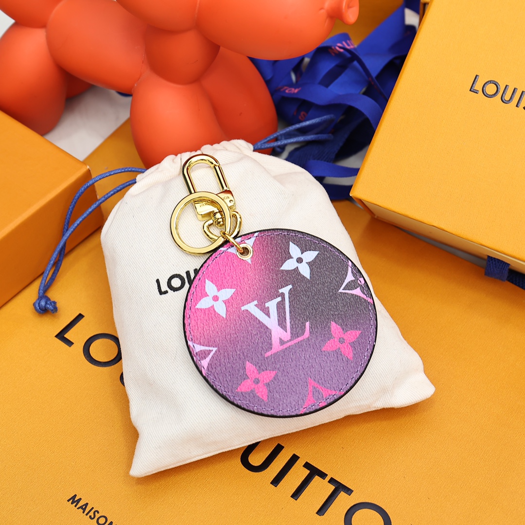 Louis Vuitton Illustre Bag Charm And Key Holder   M00665 - EUR FASHION