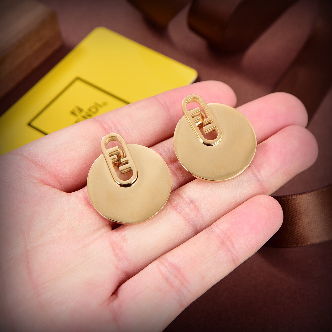 Fendi O’Lock Gold-Coloured Earrings - EUR FASHION