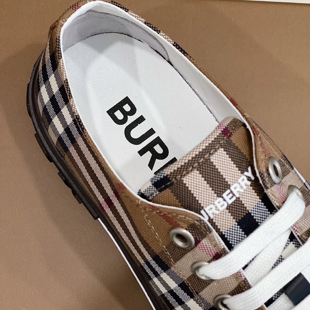 Burberry Vintage Check Cotton Sneakers - EUR FASHION
