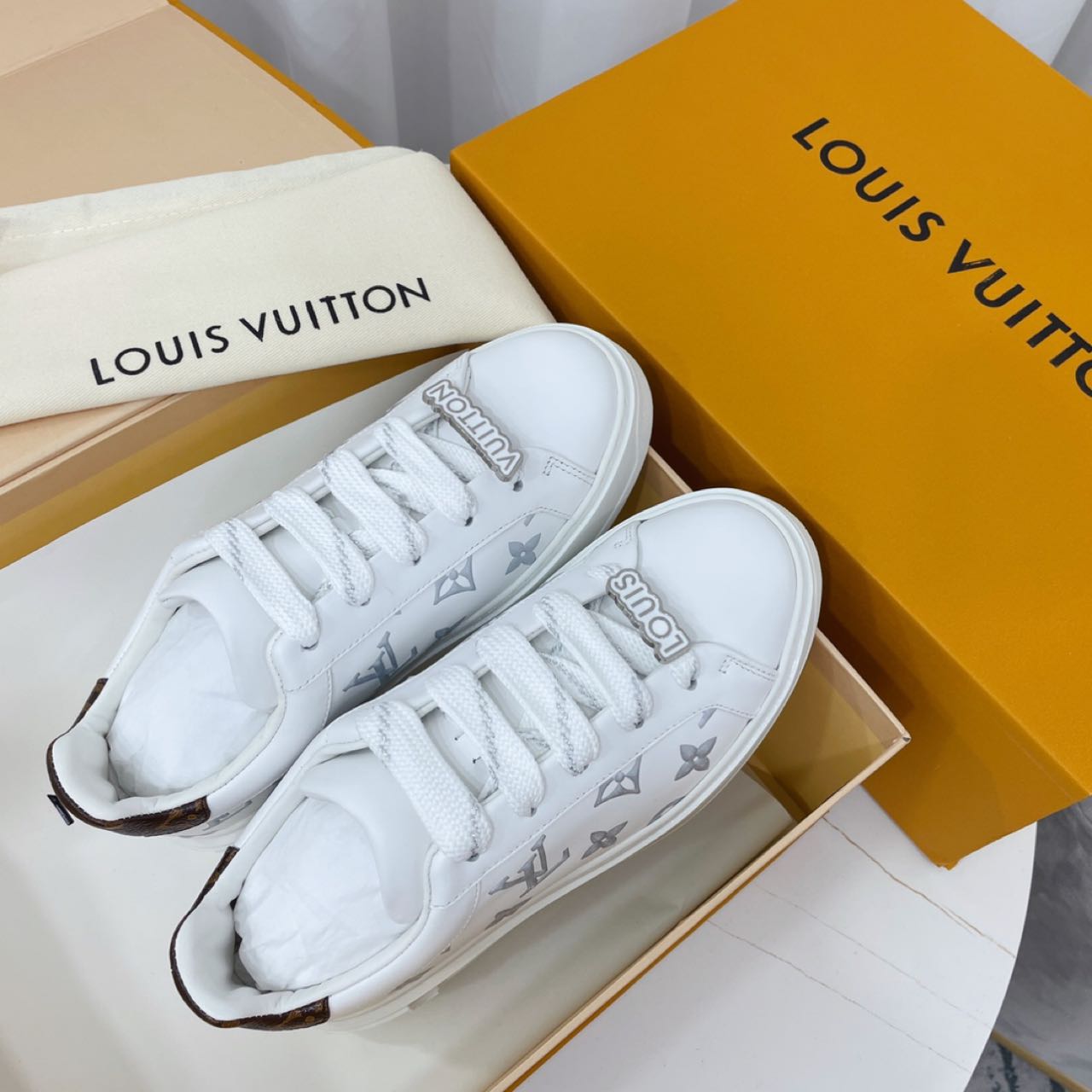 Louis Vuitton Time Out Sneaker  - EUR FASHION