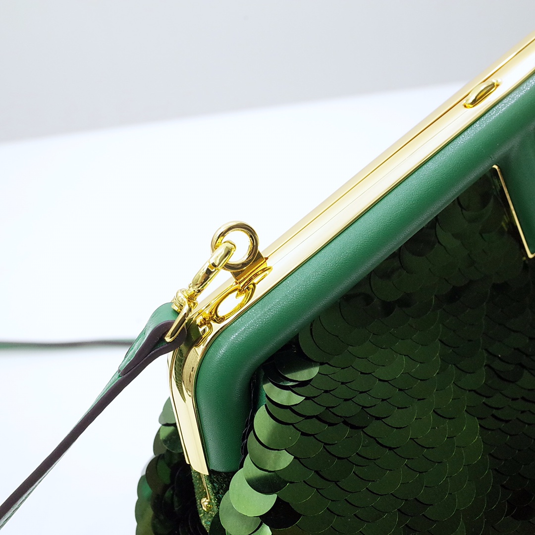 Fendi Gold-Coloured Leather And Sequinned Bag   (26-18-9.5cm)   8BP129  - EUR FASHION