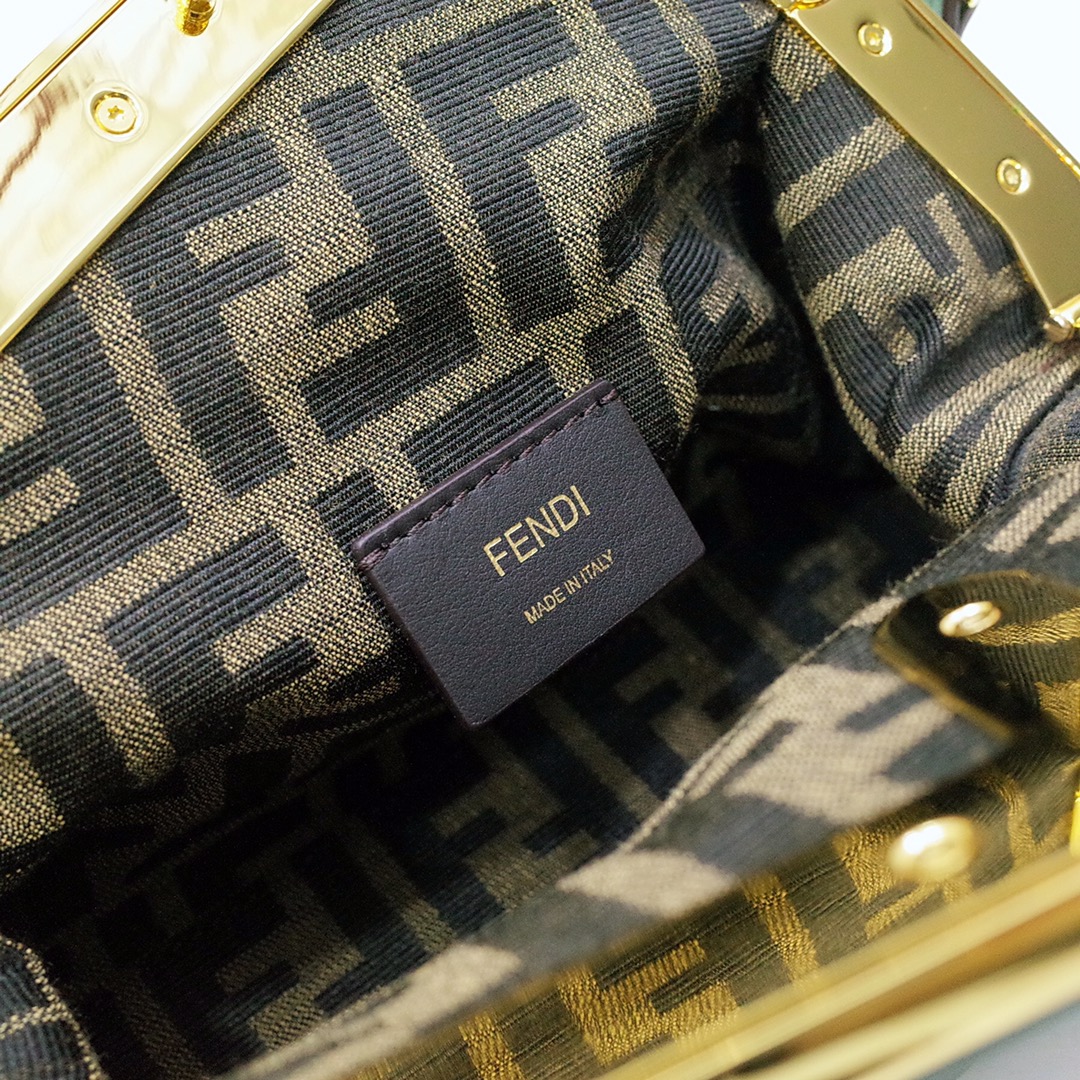 Fendi Gold-Coloured Leather And Sequinned Bag   (26-18-9.5cm)   8BP129  - EUR FASHION