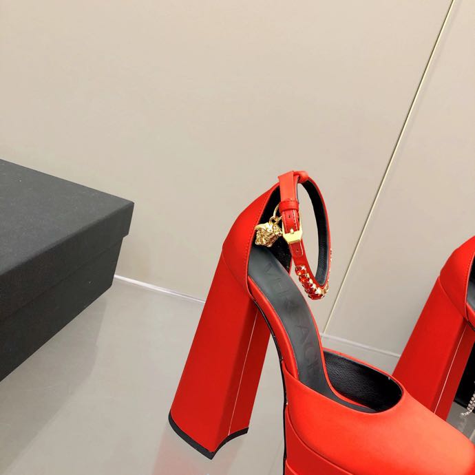 Versace Medusa Aevitsa Platform Pumps(15.5cm) - EUR FASHION