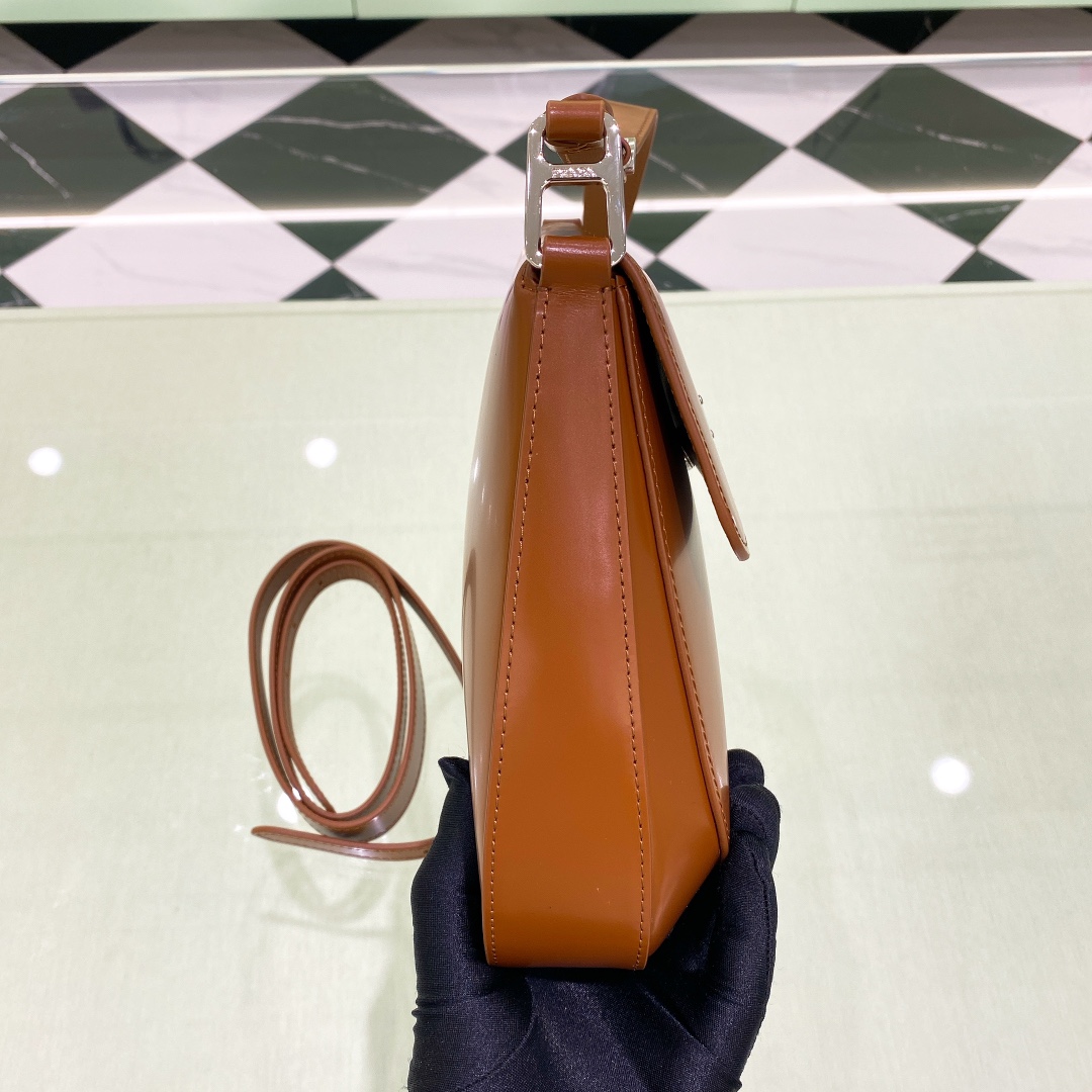 Prada Cleo Brushed Leather Shoulder Bag In Brown(24-19-6cm)   1BD303 - EUR FASHION