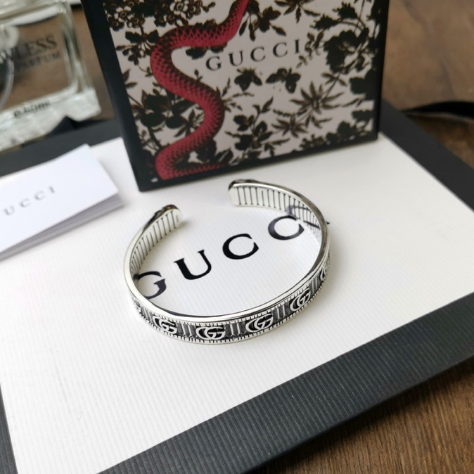 Gucci Bracelet With Double G In Silver - EUR FASHION