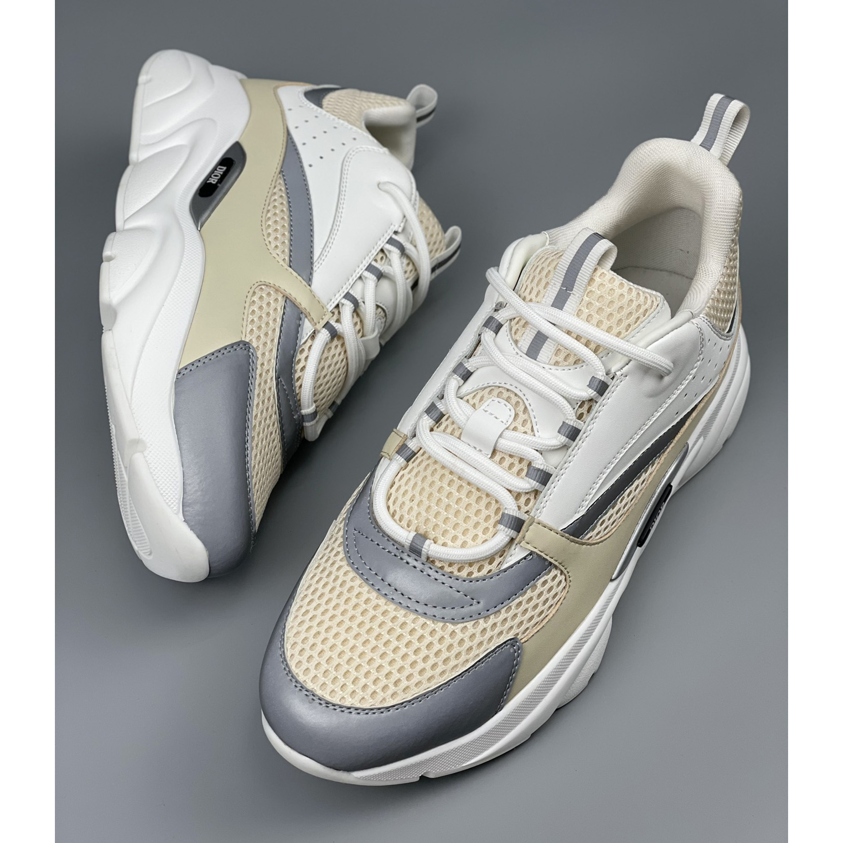 Dior B22 Sneaker  - EUR FASHION