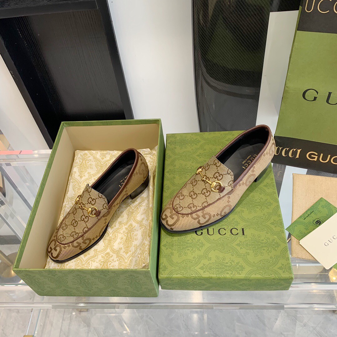 Gucci Women's Maxi GG Gucci Jordaan Loafer - EUR FASHION