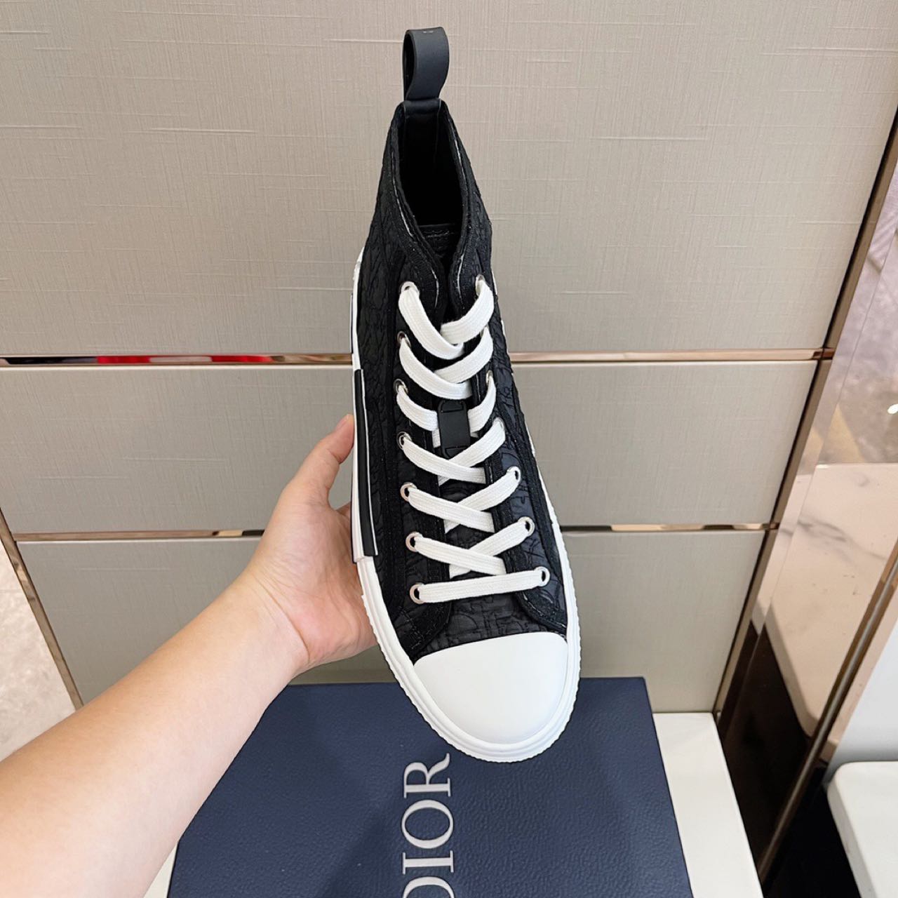 Dior B23 High-Top Sneaker - EUR FASHION